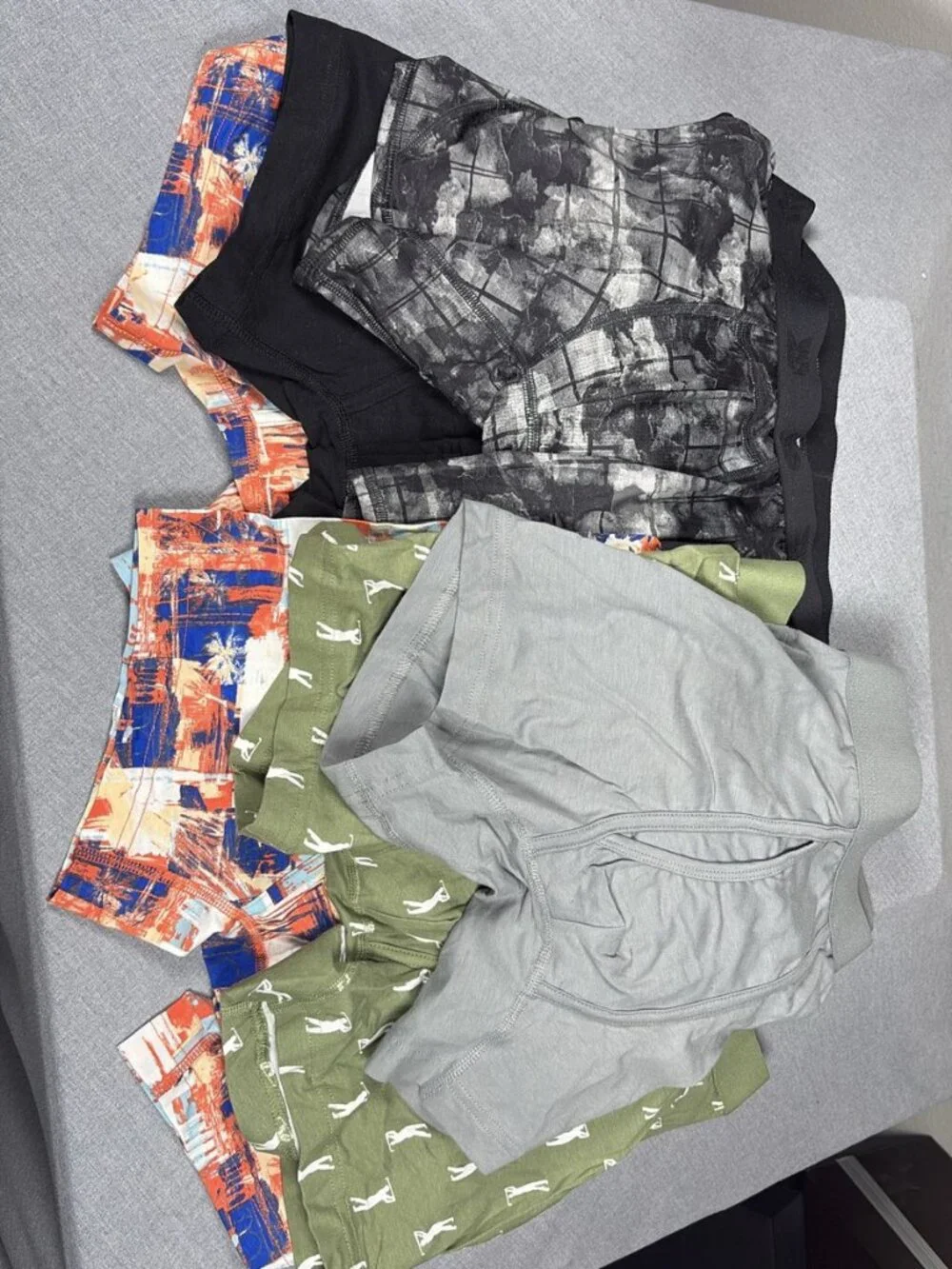 Target Lot of 6 Mens Boxer Briefs Underwear Assorted Patterns Solids Size Medium